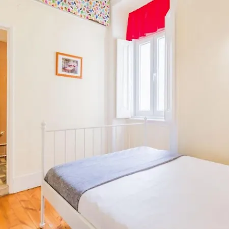 Boulevard Apartment